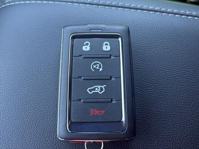 2026 Jeep Grand Cherokee GRAND CHEROKEE L LAREDO ALTITUDE 4X2