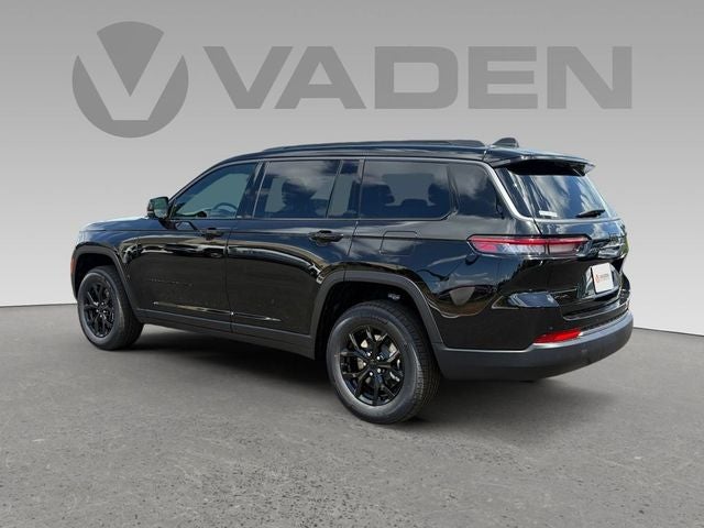 2026 Jeep Grand Cherokee GRAND CHEROKEE L LAREDO ALTITUDE 4X4