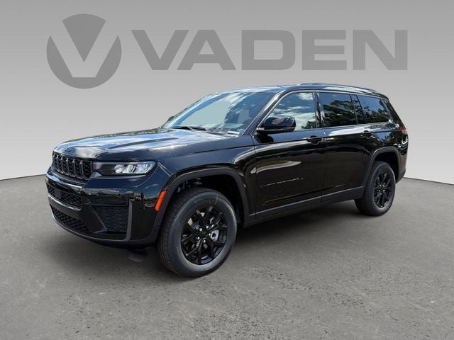2026 Jeep Grand Cherokee GRAND CHEROKEE L LAREDO ALTITUDE 4X4