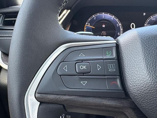 2026 Jeep Grand Cherokee GRAND CHEROKEE L LAREDO ALTITUDE 4X4
