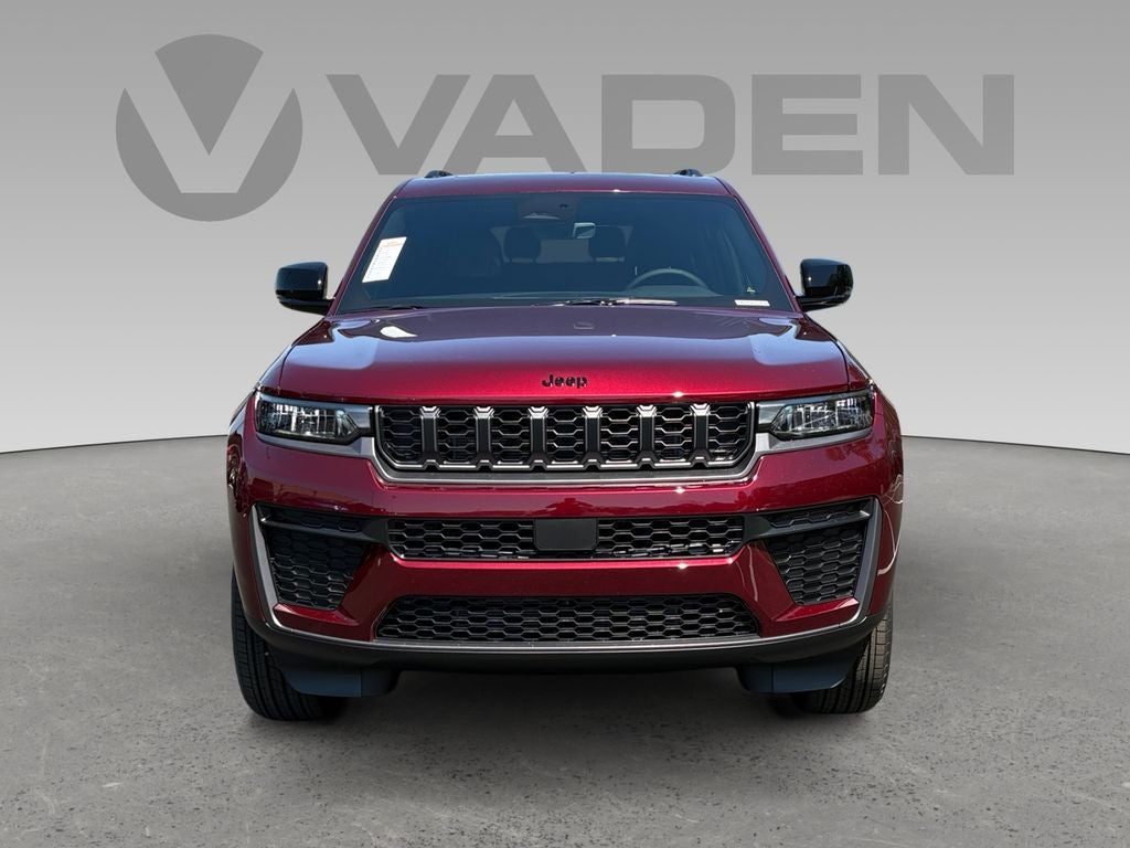 2026 Jeep Grand Cherokee GRAND CHEROKEE L LAREDO ALTITUDE 4X4