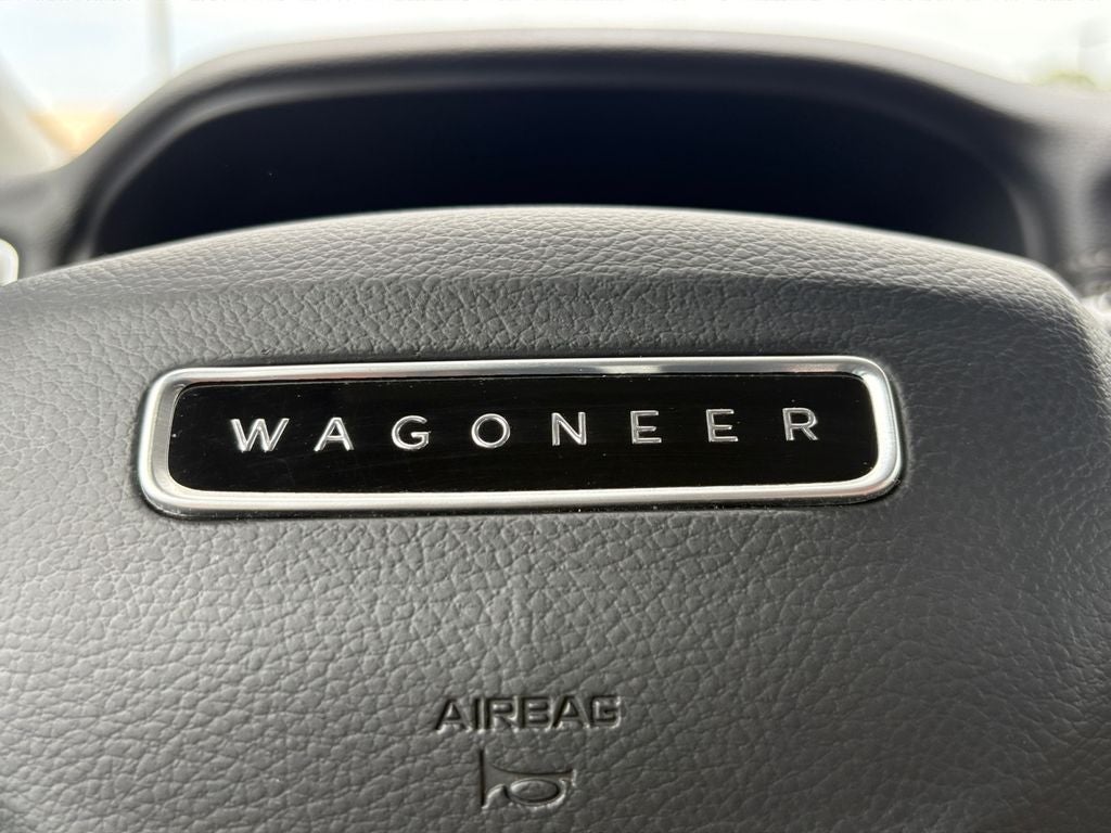 2024 Jeep Wagoneer L Series II 4x2