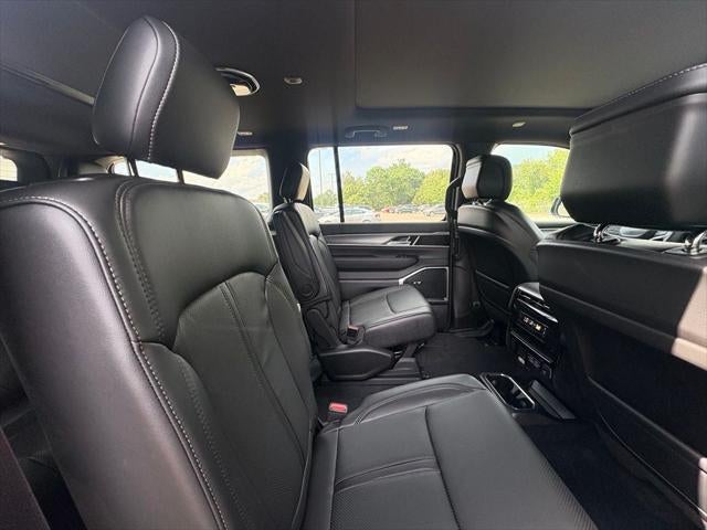 2026 Jeep Grand Wagoneer GRAND WAGONEER 4X2