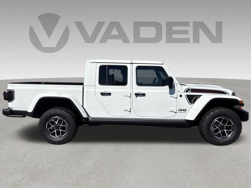 2026 Jeep Gladiator GLADIATOR SHADOW OPS 4X4