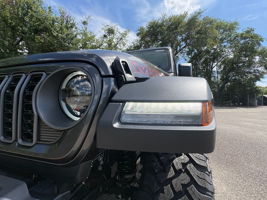 2026 Jeep Gladiator GLADIATOR MOJAVE 4X4
