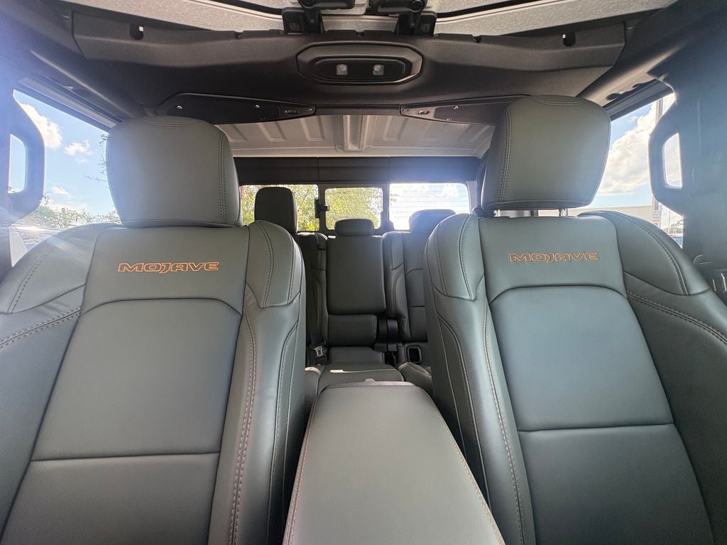 2026 Jeep Gladiator GLADIATOR MOJAVE 4X4