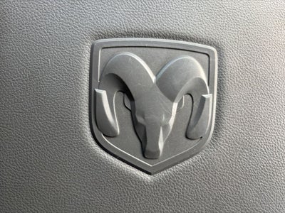 2020 RAM 1500 Classic SLT Crew Cab 4x2 6'4' Box