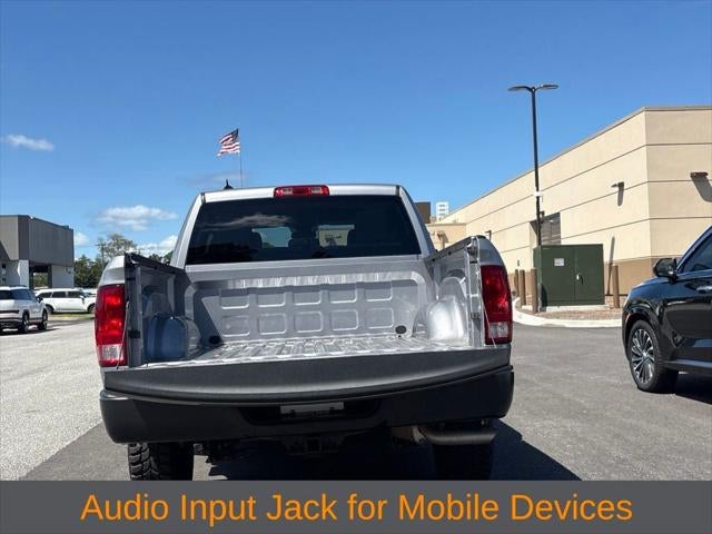 2024 RAM 1500 Classic Tradesman Crew Cab 4x4 5'7' Box