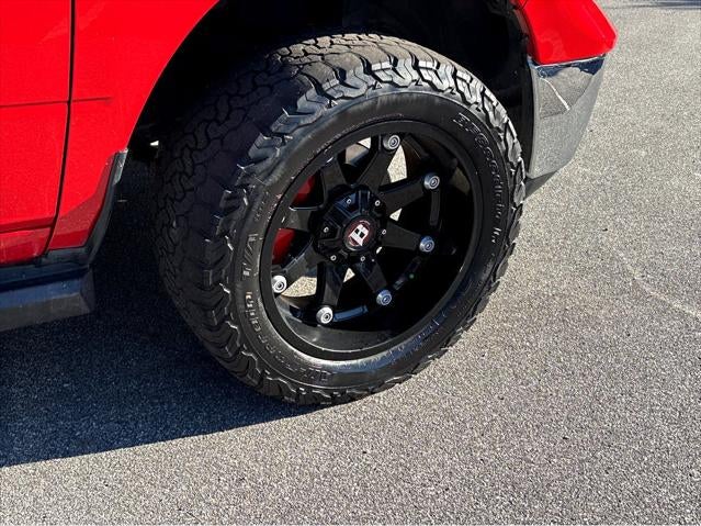 2019 RAM 1500 Classic SLT Crew Cab 4x4 6'4' Box