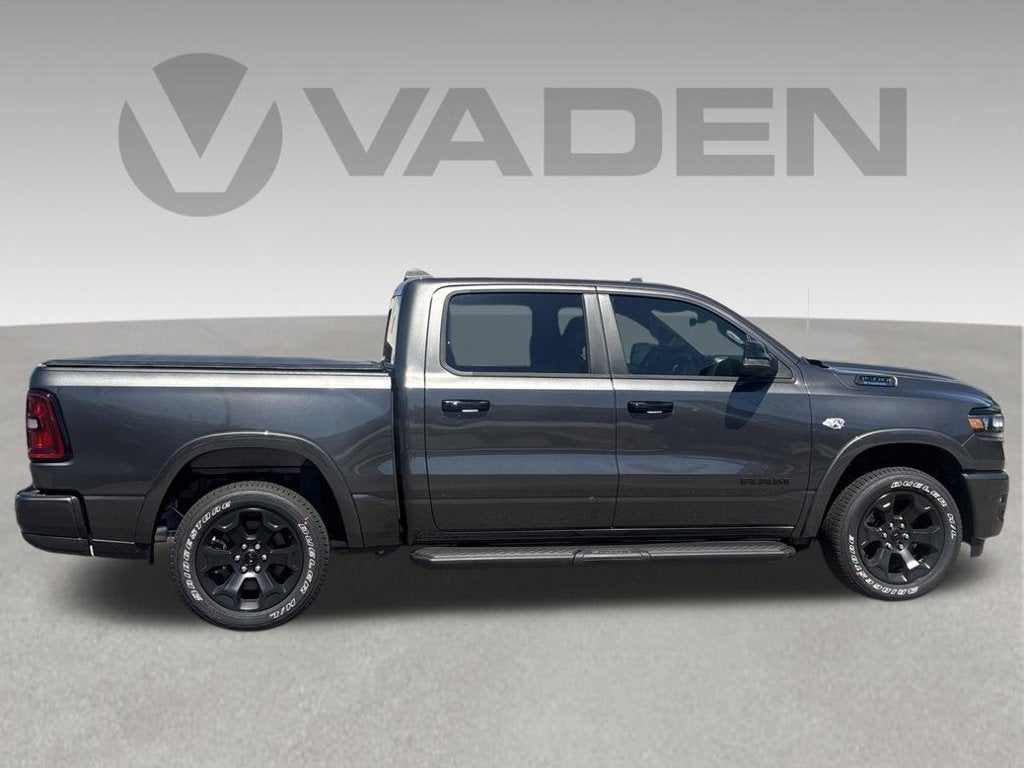 2027 RAM Ram 1500 RAM 1500 BIG HORN CREW CAB 4X4 5'7' BOX