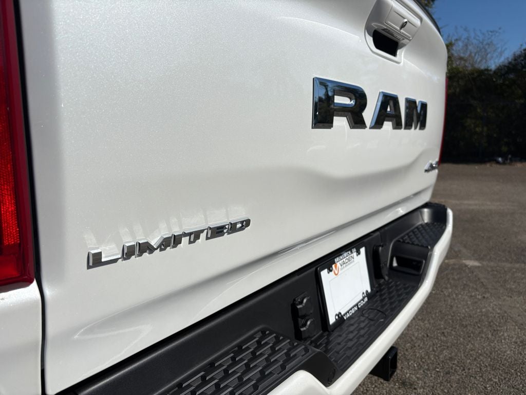 2026 RAM Ram 1500 RAM 1500 LIMITED CREW CAB 4X4 5'7' BOX