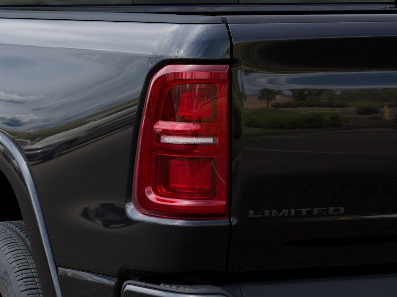 2027 RAM Ram 1500 RAM 1500 LIMITED CREW CAB 4X4 5'7' BOX