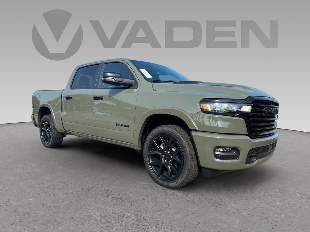 2026 RAM 1500 Laramie Crew Cab 4x4 5'7' Box