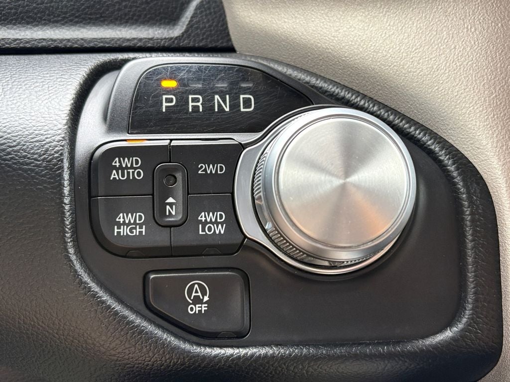 2021 RAM 1500 Laramie Crew Cab 4x4 5'7' Box