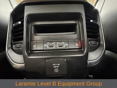 2021 RAM 1500 Laramie Crew Cab 4x4 5'7' Box
