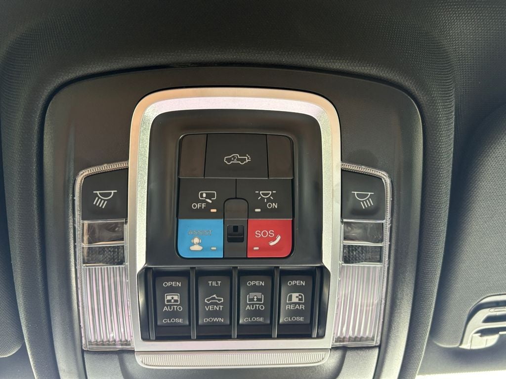 2026 RAM Ram 1500 RAM 1500 RHO CREW CAB 4X4 5'7' BOX