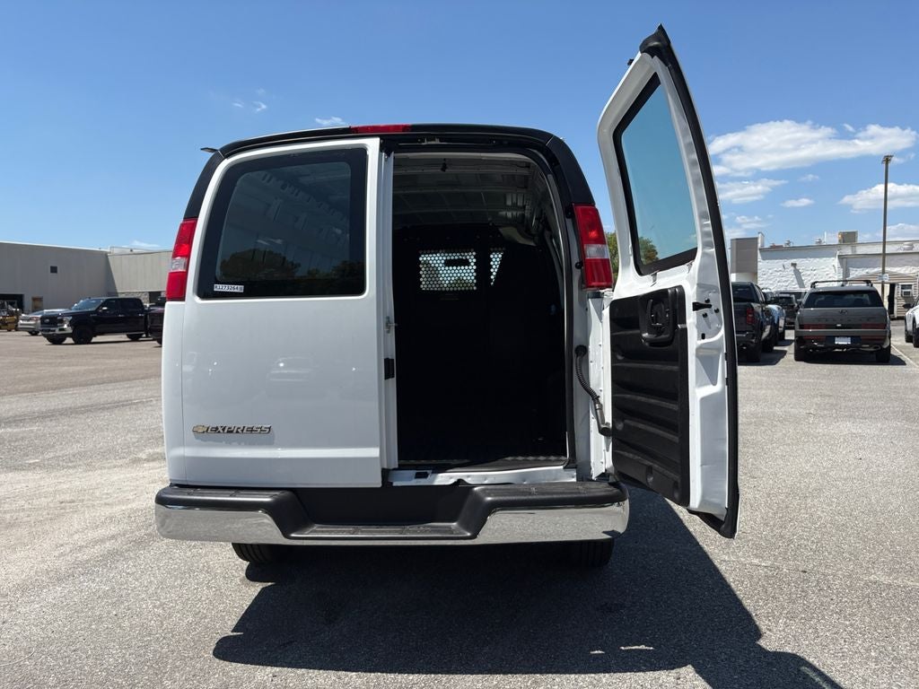2024 Chevrolet Express Cargo Work Van