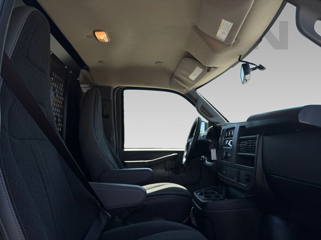 2024 Chevrolet Express Cargo RWD 2500 Regular Wheelbase WT