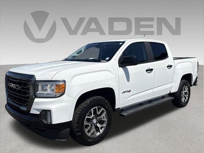 2022 GMC Canyon 4WD Crew Cab Short Box AT4 - Leather