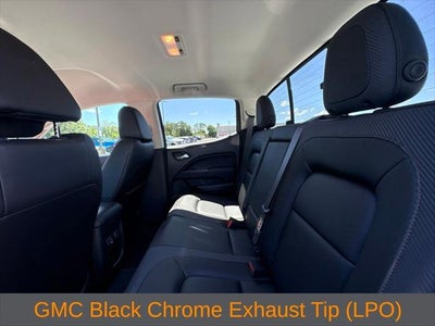 2022 GMC Canyon 4WD Crew Cab Short Box AT4 - Leather