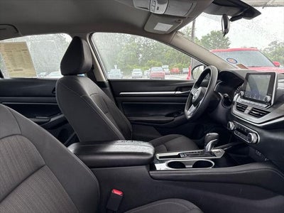 2023 Nissan Altima SV FWD