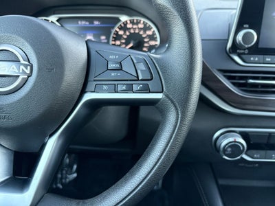 2023 Nissan Altima SV FWD