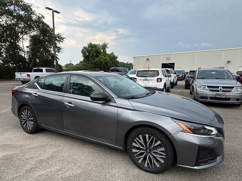 2024 Nissan Altima SV FWD