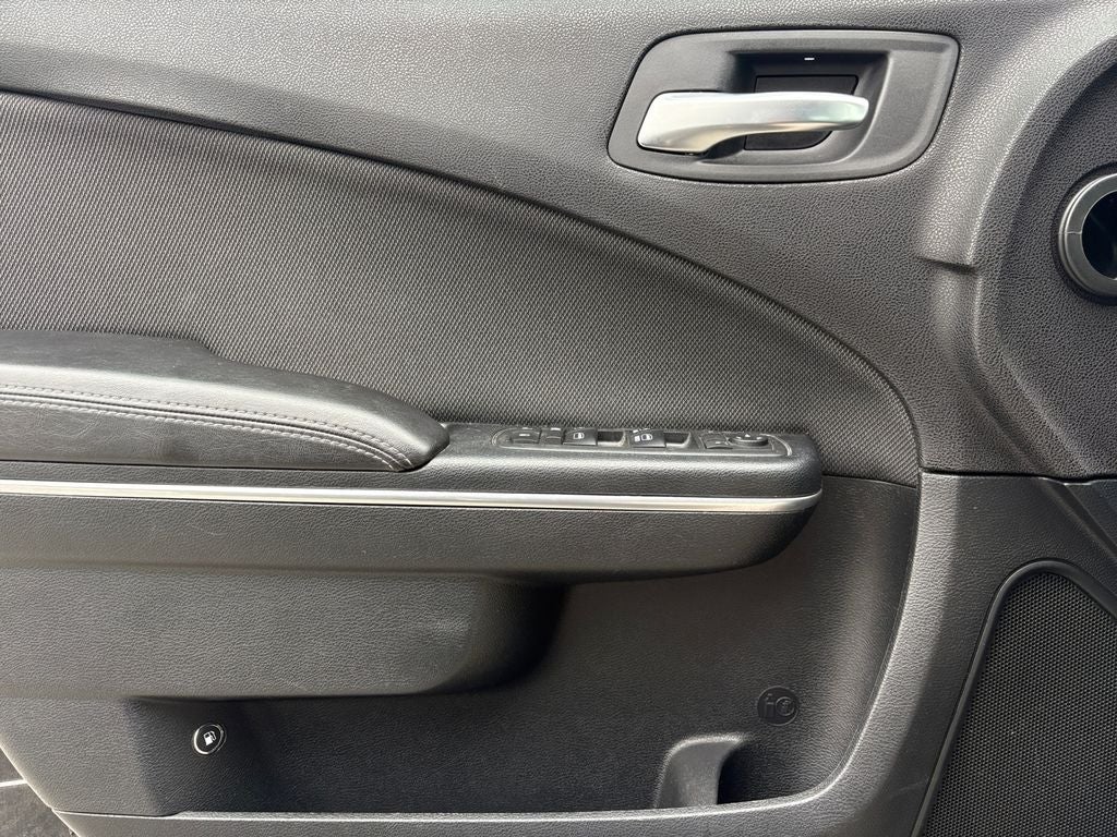 2018 Dodge Charger SXT RWD