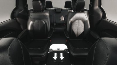 2027 Chrysler Pacifica PACIFICA SELECT