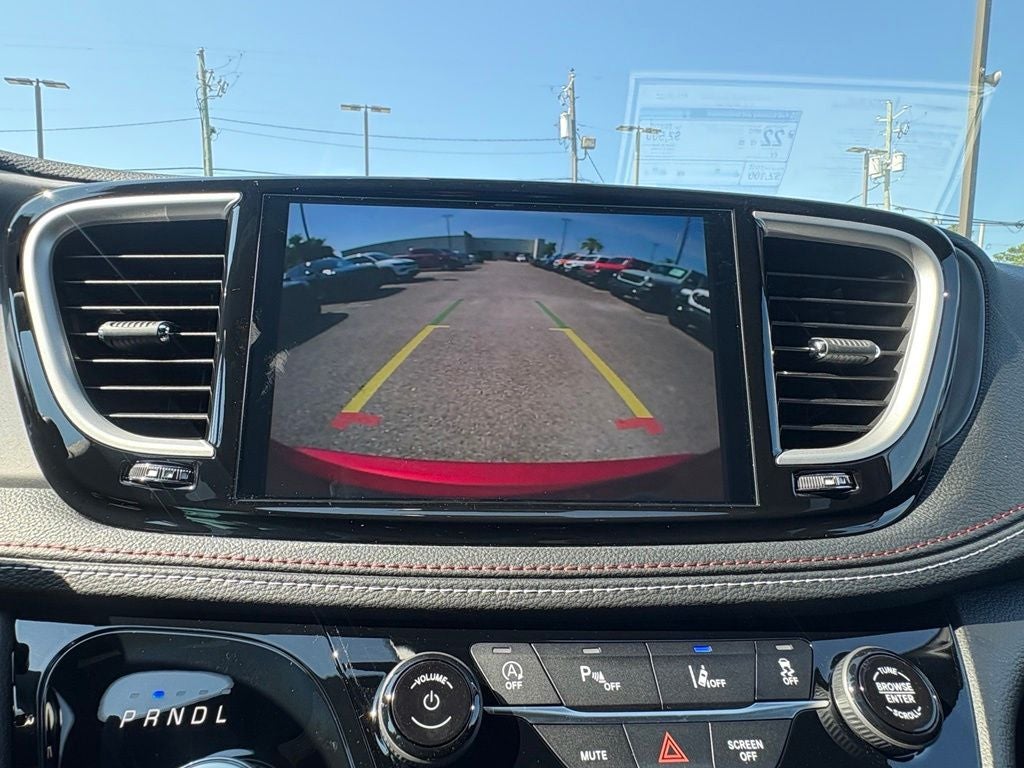 2027 Chrysler Pacifica PACIFICA SELECT
