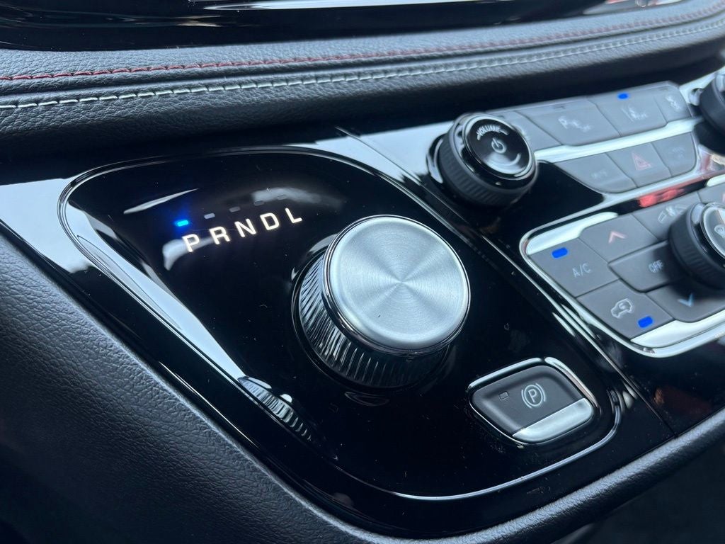 2027 Chrysler Pacifica PACIFICA SELECT