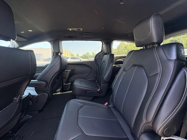 2027 Chrysler Pacifica PACIFICA LX