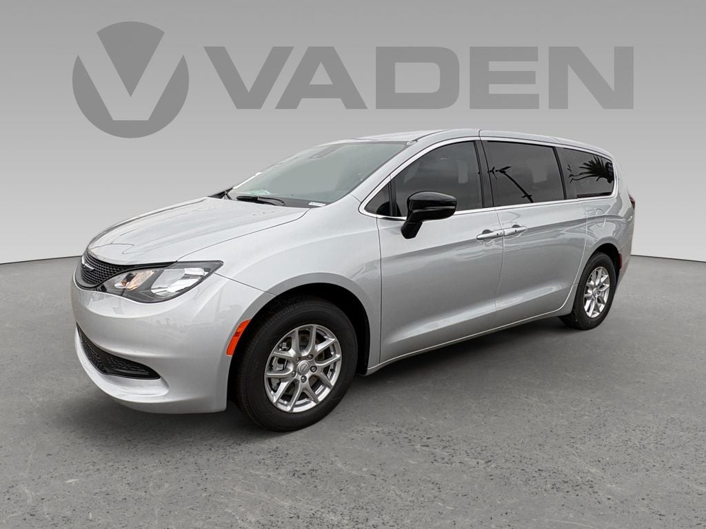 2026 Chrysler Voyager VOYAGER LX