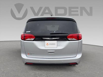 2026 Chrysler Voyager VOYAGER LX