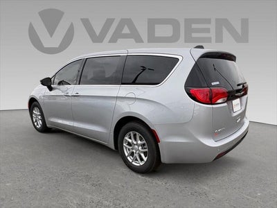 2026 Chrysler Voyager VOYAGER LX