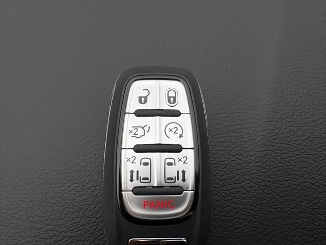 2026 Chrysler Voyager VOYAGER LX