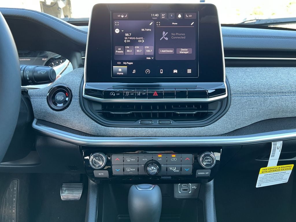 2025 Jeep Compass COMPASS LATITUDE 4X4