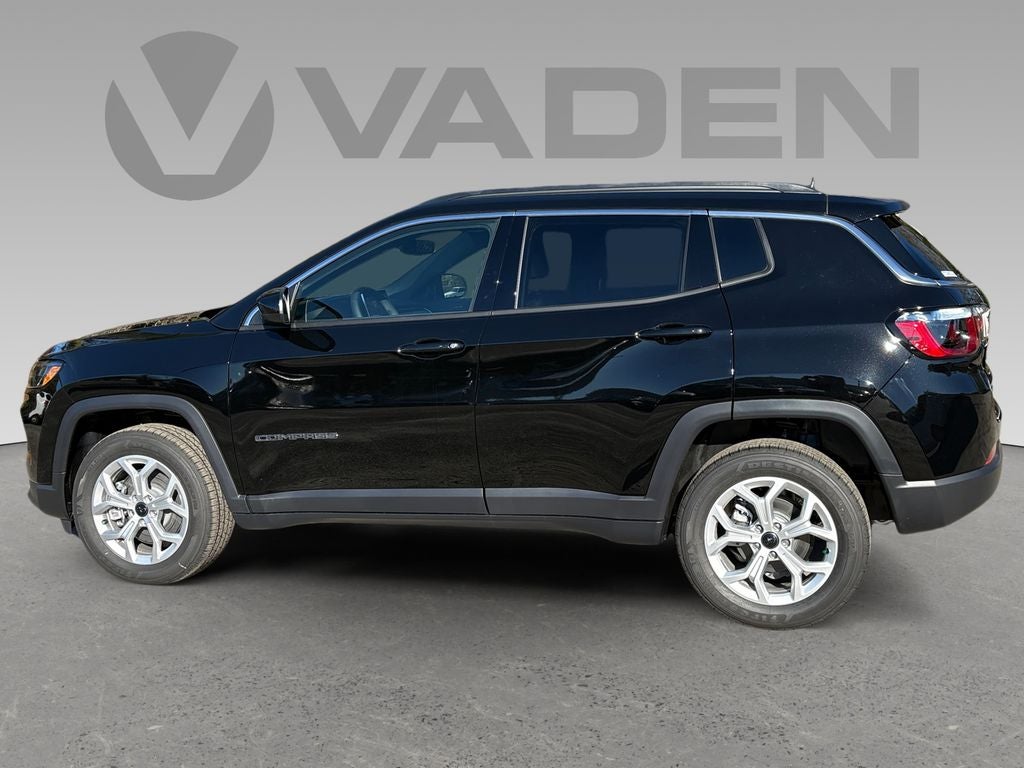 2026 Jeep Compass COMPASS LATITUDE 4X4
