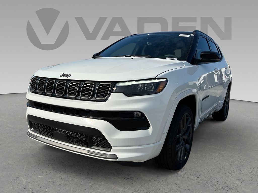 2025 Jeep Compass COMPASS LIMITED 4X4