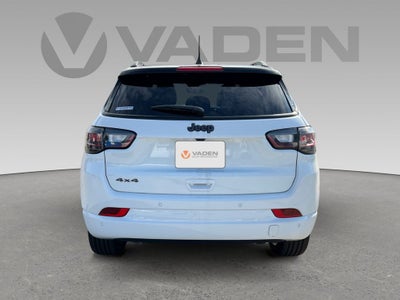 2025 Jeep Compass COMPASS LIMITED 4X4