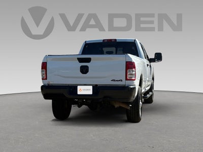 2023 RAM 3500 Tradesman Crew Cab 4x4 8' Box