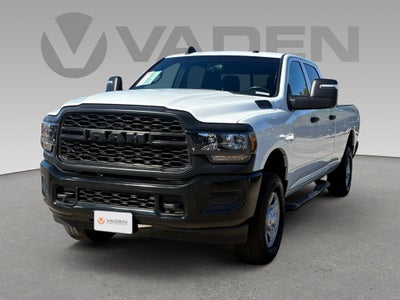 2023 RAM 3500 Tradesman Crew Cab 4x4 8' Box