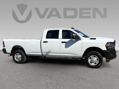 2023 RAM 3500 Tradesman Crew Cab 4x4 8' Box