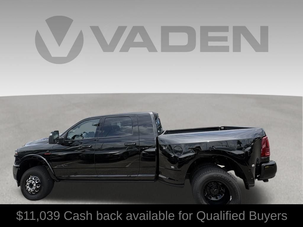 2026 RAM 3500 RAM 3500 LIMITED MEGA CAB 4X4 6'4' BOX