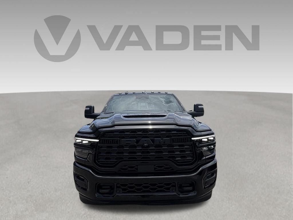 2026 RAM 3500 RAM 3500 LIMITED MEGA CAB 4X4 6'4' BOX
