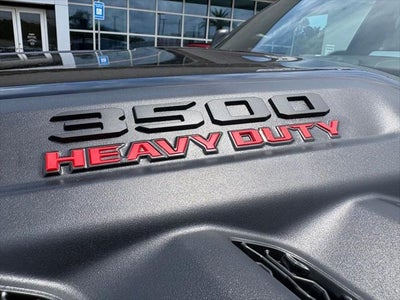 2026 RAM 3500 RAM 3500 LIMITED MEGA CAB 4X4 6'4' BOX