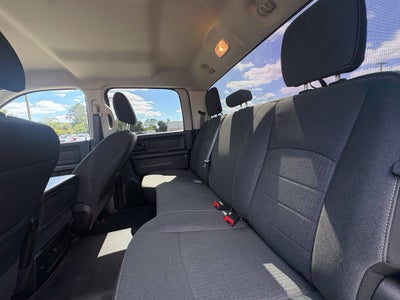 2021 RAM 1500 Classic Tradesman Crew Cab 4x4 5'7' Box