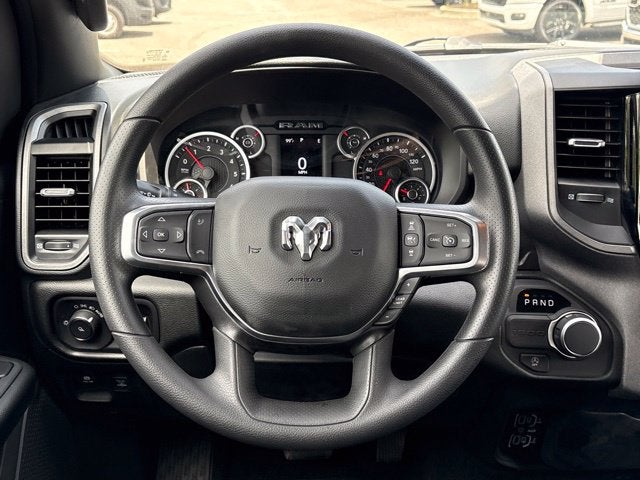 2026 RAM Ram 1500 RAM 1500 TRADESMAN CREW CAB 4X2 5'7' BOX