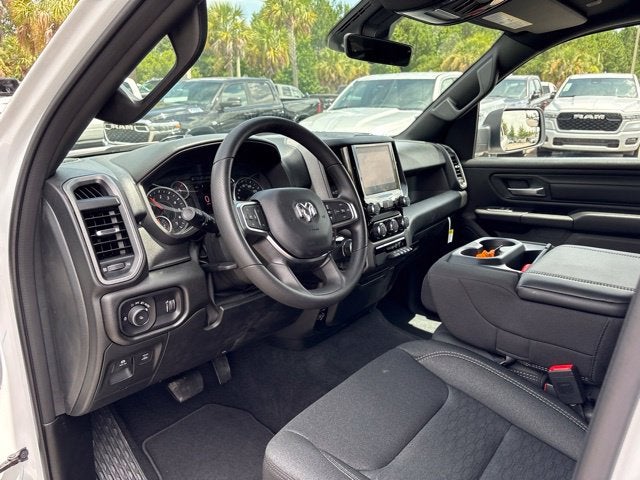 2026 RAM Ram 1500 RAM 1500 TRADESMAN CREW CAB 4X2 5'7' BOX
