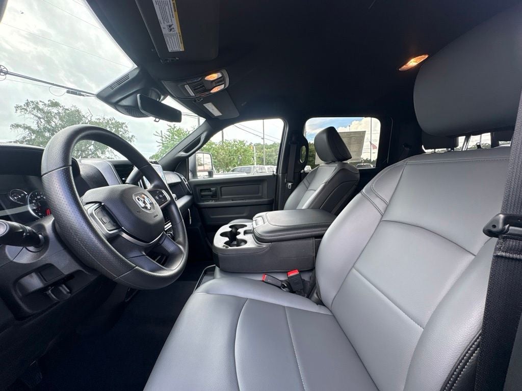 2026 RAM 2500 RAM 2500 TRADESMAN CREW CAB 4X4 6'4' BOX
